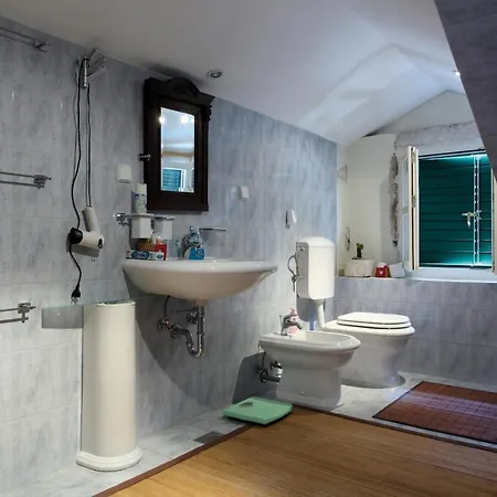 With Wifi - 8672 スプリト